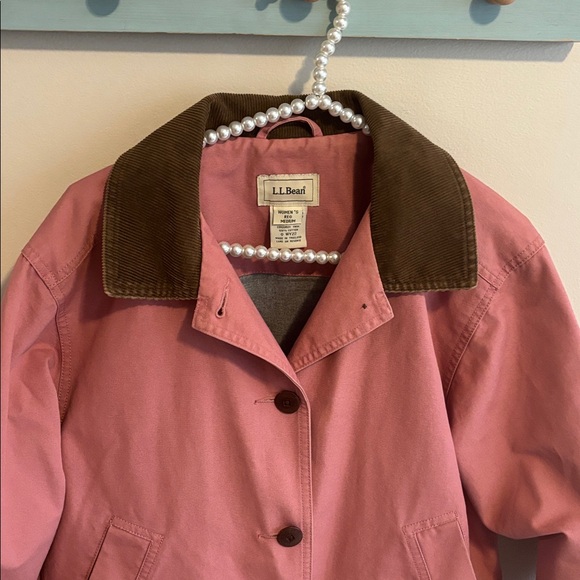 LL Bean Pink Barn Chore Jacket Coat Corduroy Collar Women's Size medium - Picture 3 of 8